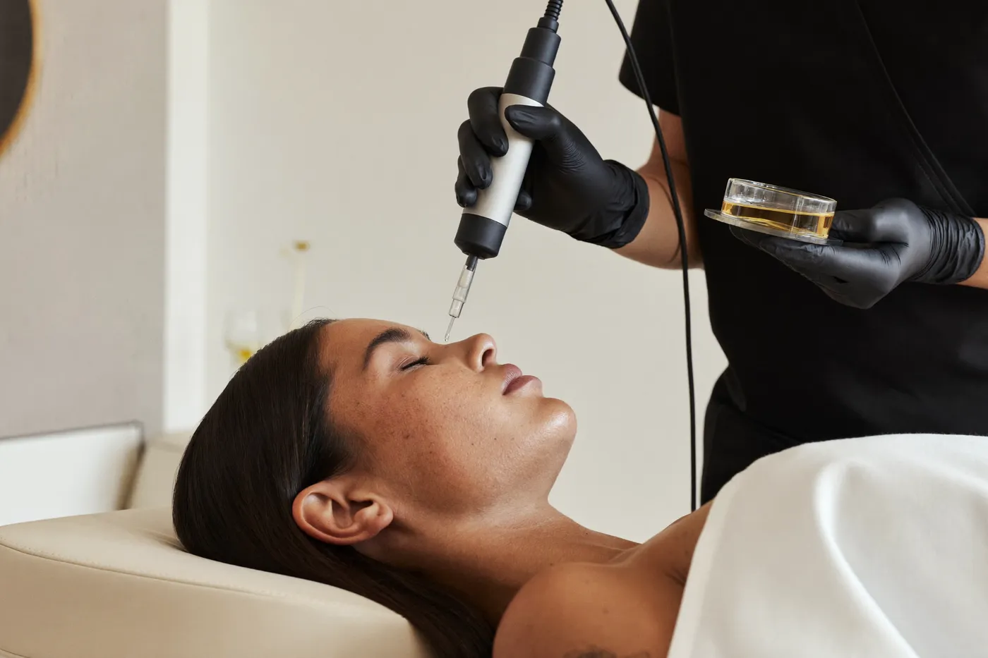 Preparación y aplicación: Plasma rico en plaquetas facial