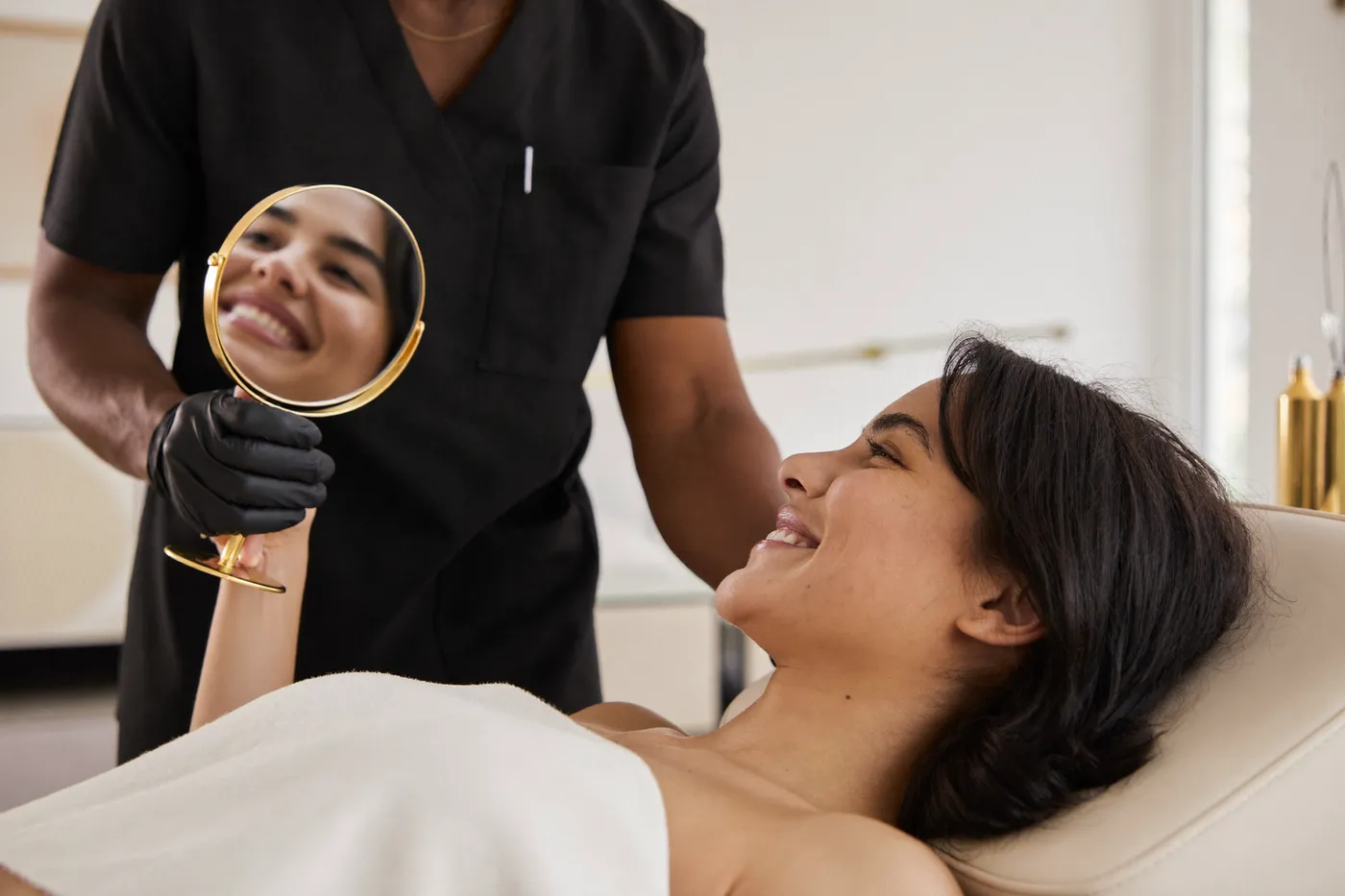 Masajes, controles y resultados: Sculptra